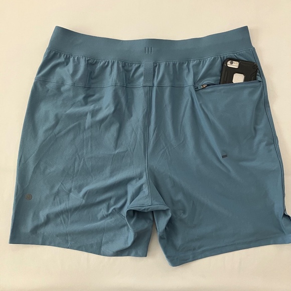 Lululemon Men License to Train Short 7" LinerLess Utility Blue L - Picture 9 of 16